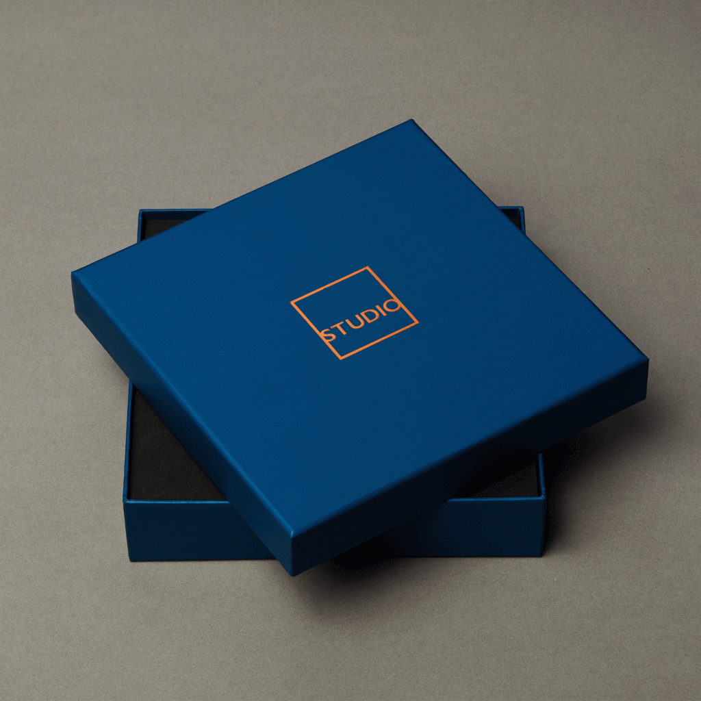 Studio Late night lounge Jazz venue in Hong Kong custom designed members gift box
